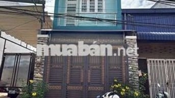 BÁN NHÀ CÂY CÁM HẺM XE HƠI VÀO NHÀ 4PN GIÁ 4,9TỶ CÒN TL