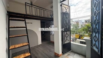 Duplex có ban công, phòng siêu thoáng