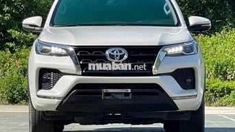 Toyota Fortuner 2.4 4x2 AT sản xuất 2022