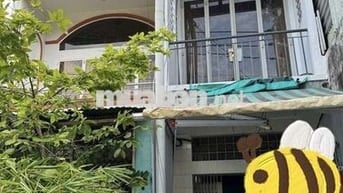 Bán Nhà MT , Hồng Bàng P1Q11 ,xem nhà chốt ngay