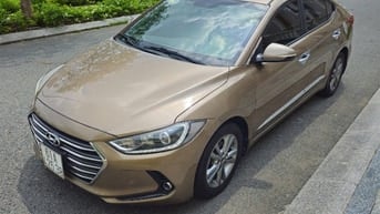 Hyundai elantra 2017 1.6 giá hợp lý ạ