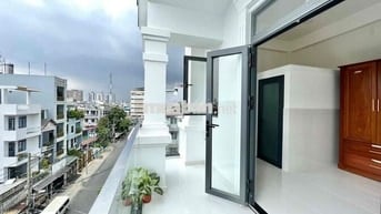 Căn Hộ Ban Công Mới Xây Ngay Công viên Lê Thị Riêng
