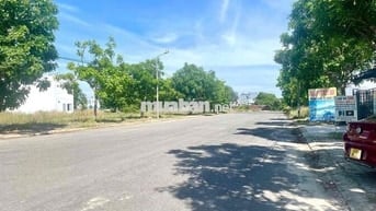 Cần bán lô đất gần chợ Điện Nam Trung