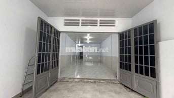 NHÀ MỚI XÂY 5X25M VUÔNG VỨC HẺM XE TẢI THÔNG