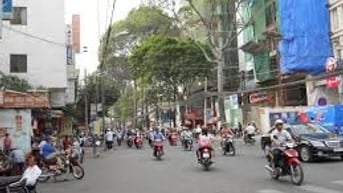 Bán gấp nhà MT ngay Trần Bình Trọng vs CĐ DT ngang 9m 8 tầng giá 40 tỷ