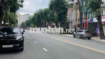Bán nhà mặt tiền đường 65 phường Tân Phong Q7