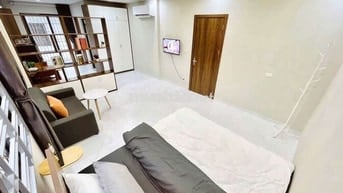 Bóc tem CCMN Studio- 1n1k Full nội thất, ban công thoáng tại Giáp Bát