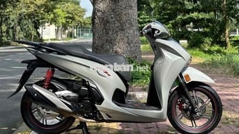 SH350i đklđ 2024 siêu lướt 9900km bán BAO TÊN !!!