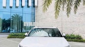 VinFast VF8 - HT Vay, Bao HS Khó + Ưu Đãi Tiền Mặt