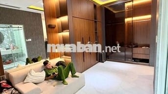 Cho thuê căn hộ 1 phòng ngủ ngay trung tâm thành phố