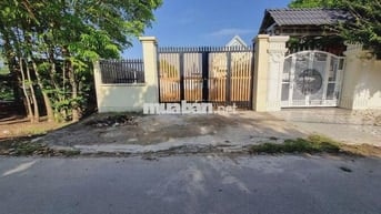 CHỦ XOAY TIỀN LẤY HÀNG, GỬI BÁN LÔ ĐẤT TƯỜNG RÀO KIÊN CỐ 261M2, SHR!