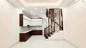 OTO ĐẬU CỔNG- TRƯƠNG ĐỊNH- 30M2-5T- 7TỶ(CTL) - KHU DÂN TRÍ- NHÀ NHÌN