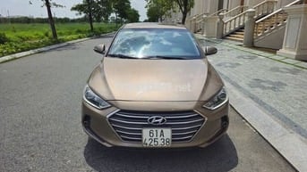 Hyundai Elantra 2017 1.6 AT - 80000 km