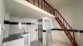 CHDV có gác MÁY LẠNH - TỦ ÁO - TỦ GIÀY mới 100% thoáng mát THANG MÁY