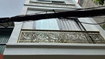 Mặt phố Kim Giang, kinh doanh bất chấp, giá trị bền vững