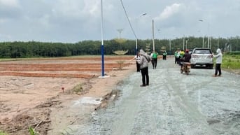 CẦN BÁN ĐẤT NGAY TRƯỜNG HỌC MINH THẮNG CHƠN THÀNH, 10X50 CÓ 100m TC