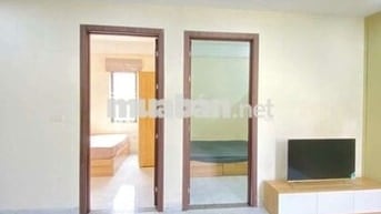 Cho thuê CCMN 2n1k 65m2 Full đồ. Phòng rộng thoáng tại Đê La Thành