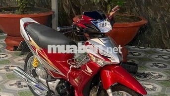 Fux, 9chủ bst bao tranh chấp