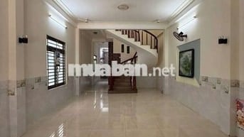 Cho thuê nguyên căn 3 tầng mặt tiền Dương Khuê