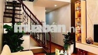 Cực hiếm . phố cổ Trần Nhật Duật 100M- 3ngủ-2 vs full nội thất ở sương