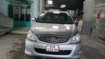 Innova 2011 số tự động xe gia đình