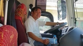 GPLX hạng E , nhiều năm KN rành đường TPHCM ! nhận việc ngay
