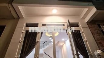 Vị trí trung tâm Đà lạt xe máy <2m, Hai Bà Trưng, 48m², giá 4.5 tỷ