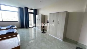 Căn hộ cho thuê trong Vạn Phúc City - nội thất, ban công, toilet riêng