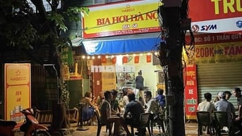 Sang nhượng cửa hàng kinh doanh trên phố Trần quý cáp