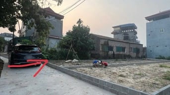 Bán 128m Kim Ngưu . Tân Tiến, Văn Giang. Đường otto. Giá 30tr/m 