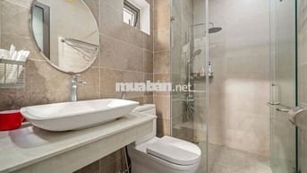 🏠 Villa 3 tầng gồm: 5PN, 5WC, phòng khách, bếp rộng rãi.