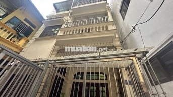 Nhà dân xây 60m2 nhà 3 tầng Phú Thượng, khu phố sầm uất