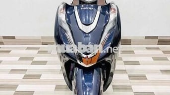 LEAD 4VAL 10/2022 đi lướt