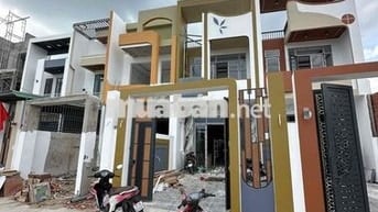 NHÀ LONG AN - SHR - GIÁ RẺ - BAO SANG TÊN CÔNG CHỨNG