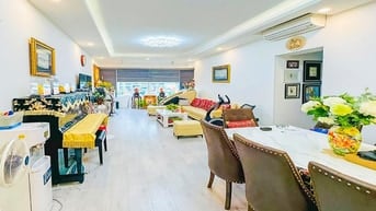 Bán Căn hộ tại Saigon Pearl Bình Thạnh gồm 3 phòng ngủ 135m2