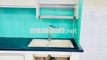 Phòng trọ tầng trệt, có bếp, WC riêng hẻm 499 Quang Trung