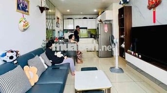 BÁN CĂN HỘ GĐ ĐANG Ở. NHÀ ĐỦ NỘI THẤT. LH XEM NHÀ.