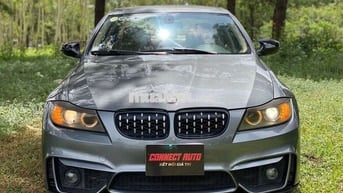 Connect Auto chào bán BMW 325i 2011