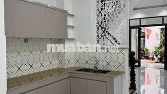 NHÀ MỚI XÂY – HẺM VIP ÂU DƯƠNG LÂN, P.4 Q.8 4 TẦNG nhỉnh 6 tỷ à