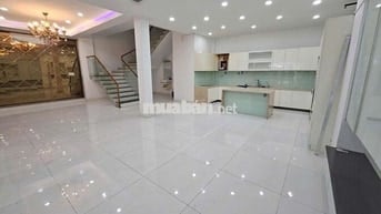 640m2, M.TIỀN LỚN, SUỐT 10X16, 4TẦNG, 6PN 6WC