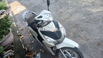 Cần bán xe may HONDA VISON đời 2016