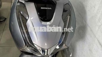 chính chủ xe một chu đi ít son may rin chạy mạnh
