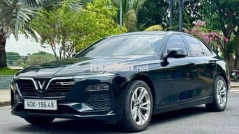 VinFast Lux A2.0 2022  Tiêu chuẩn - 22000 km