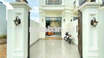 Bán nhà ở hoàn công 92m2 mặt tiền Lương Văn Tiên ở Thị Trấn Cần Giuộc