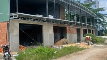 Cho thuê Mặt Bằng Mặt Tiền Kênh Tham Lương 300m2- NGANG 35 MÉT