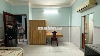STUDIO 30M2 CỬA SỔ CHU VĂN AN BÌNH THẠNH KẾ Q1 Q3 GẦN FTU, UTH, HUTECH
