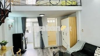 CĂN HỘ DUPLEX mặt tiền đường Khánh Hội QUẬN 4 - gần Quận 1