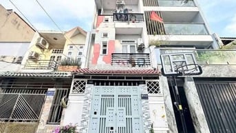 5,8 Tỷ TL nhà 2 lầu 4 PN 4 x 15 hẻm xe hơi 1886/ Huỳnh Tấn Phát