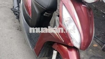 Xe Vision có giấy công chứng cũ
