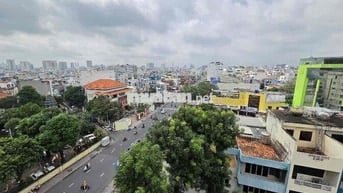 CC Nguyễn Kiệm, tầng 5, thang máy, sổ hồng riêng, 2PN, Hơn 2 tỉ